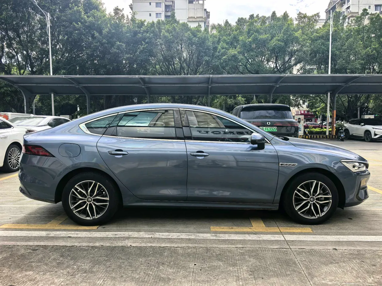 BYD 2024 Qin PLUS EV 510KM Glory Edition Leading Automatic Gear 2