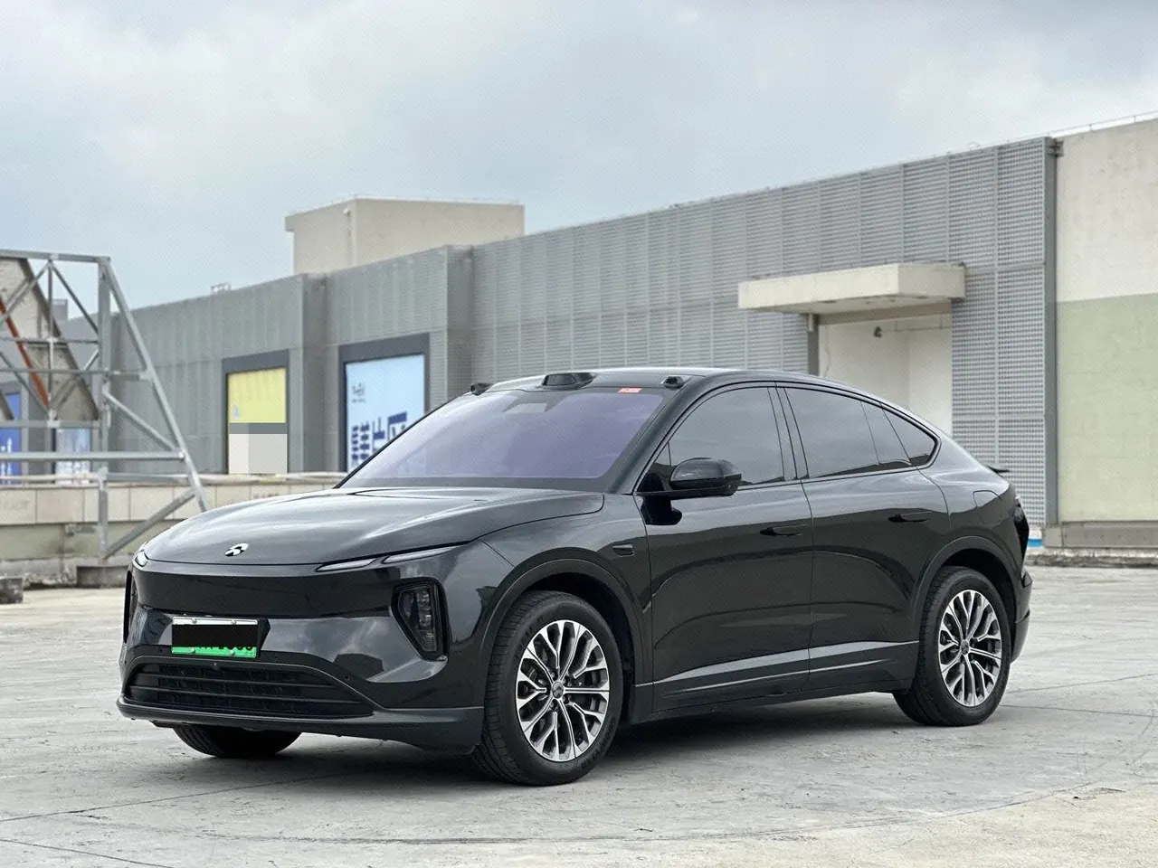 NIO 2024 EC6 75kWh automatic transmission - View 1
