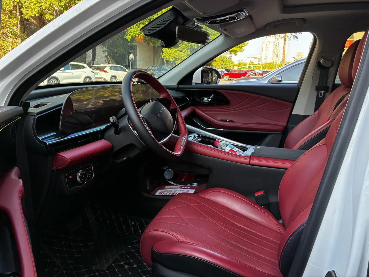 Xingtu 2023 Eta Eta Eta 2.0T 400T Four-wheel Drive Premium Flying Fish Edition Automatic Gear 2