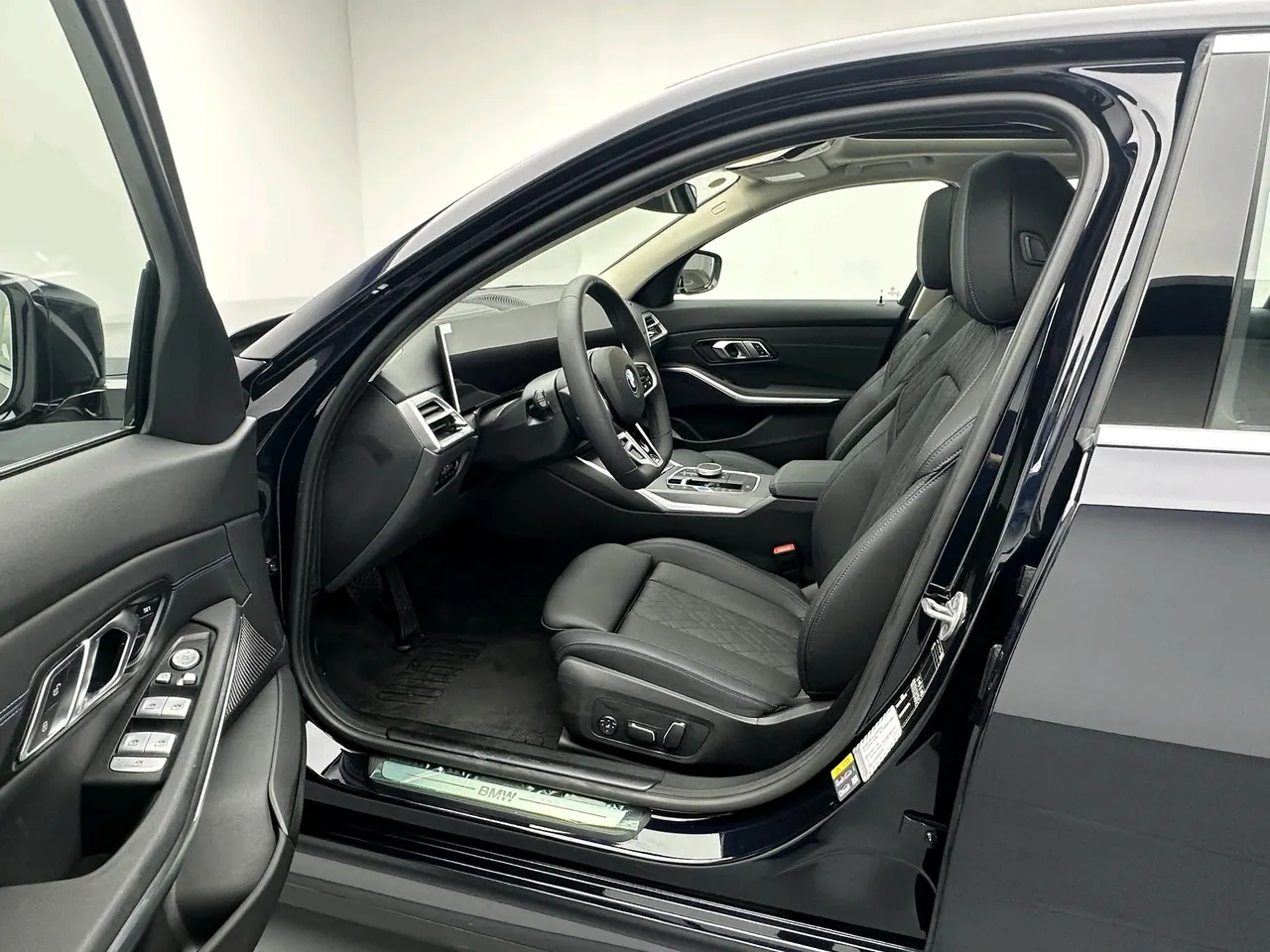 BMW 2026 i3 eDrive 35 L automatic gear 9