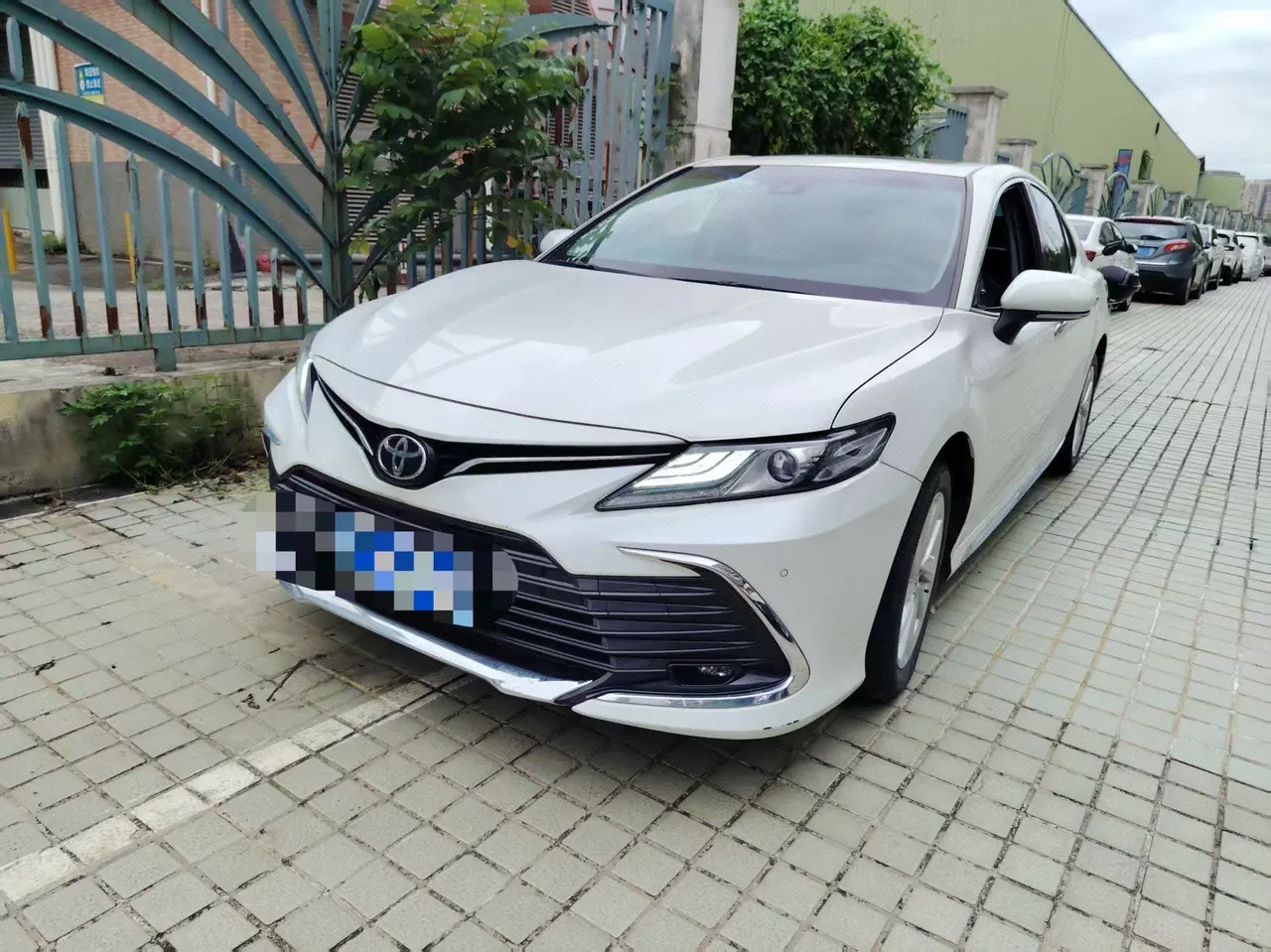Open image lightbox: Toyota 2023 Camry 2.0G Stepless Deluxe Edition Automatic Gear