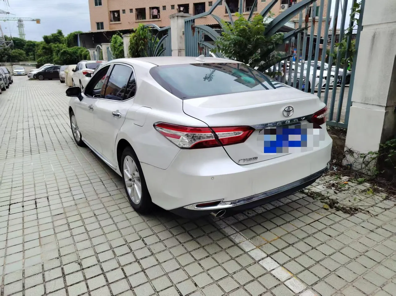 Toyota 2023 Camry 2.0G Stepless Deluxe Edition Automatic Gear 3