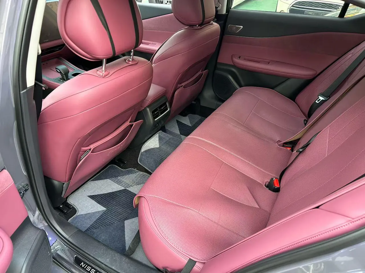 Nissan 2026 Teana 2.0T Stepless Hongmeng Cockpit Flagship Automatic Gear 3