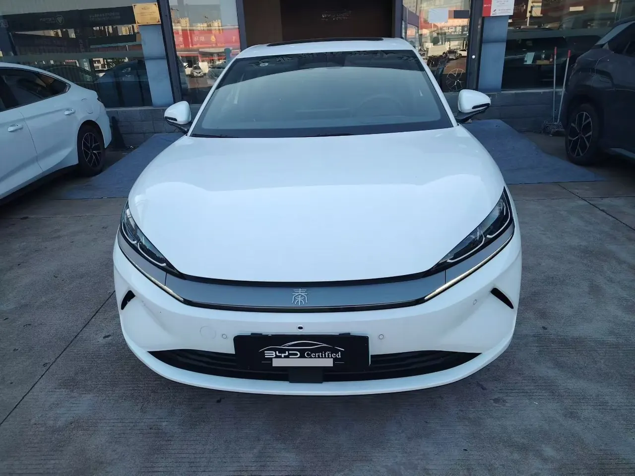 BYD 2025 Qin L EV 545KM Excellent Automatic Gear 3