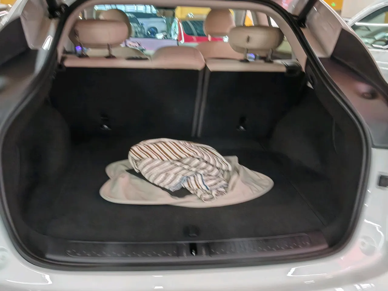 IM 2025 IM LS6 Lizard Smart Driving Edition Automatic Gear 5