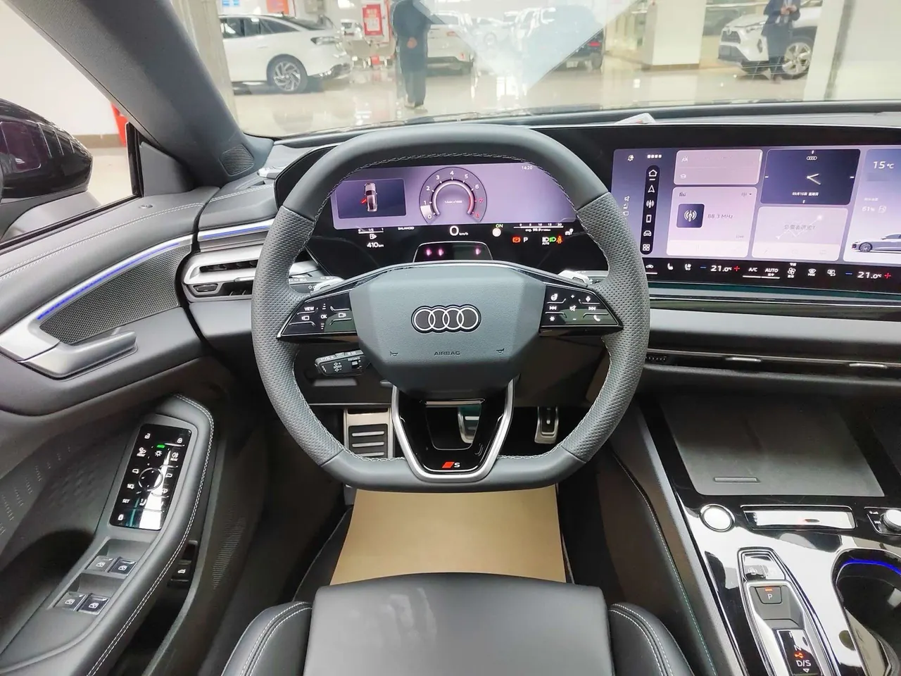 Audi 2026 A5L Sportback 2.0TFSI Quattro exclusive automatic transmission 4