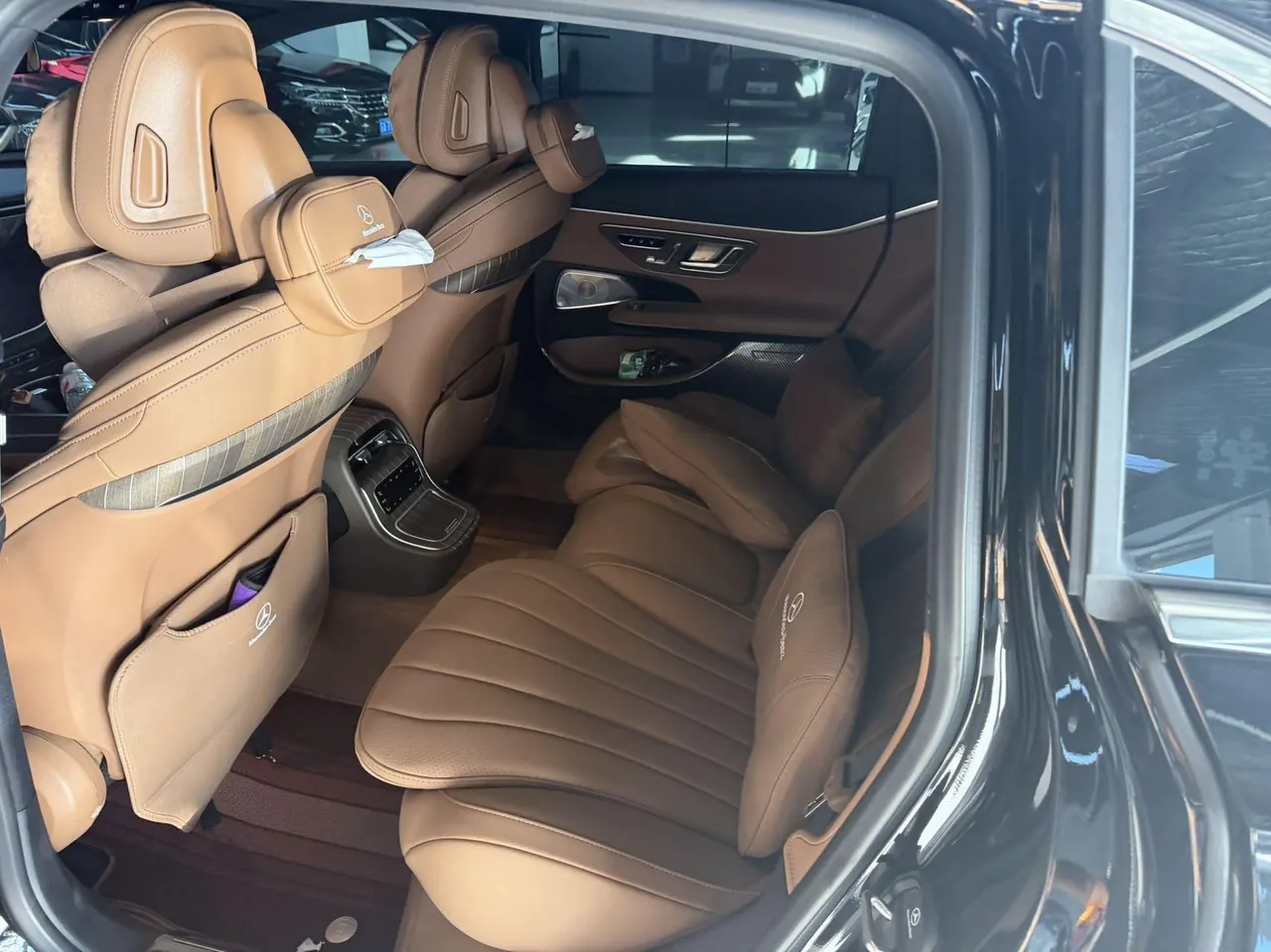 Mercedes Benz E Class 2025 E 300 L 48V 2.0T Honorable Automatic Gear 6