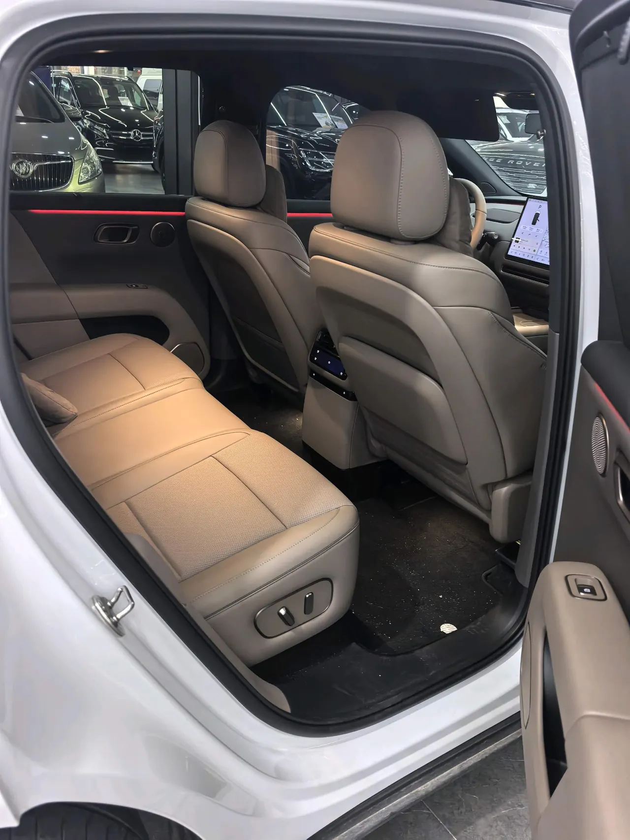 Li 2025 I 300.00g Drive Standard Edition Automatic Gear 4
