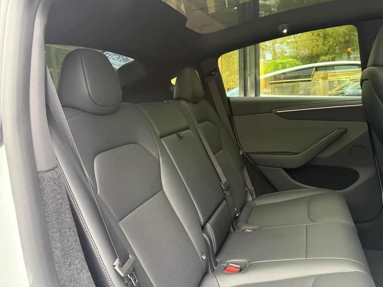Tesla 2026 Model Y Rear-Wheel-Drive Automatic 13