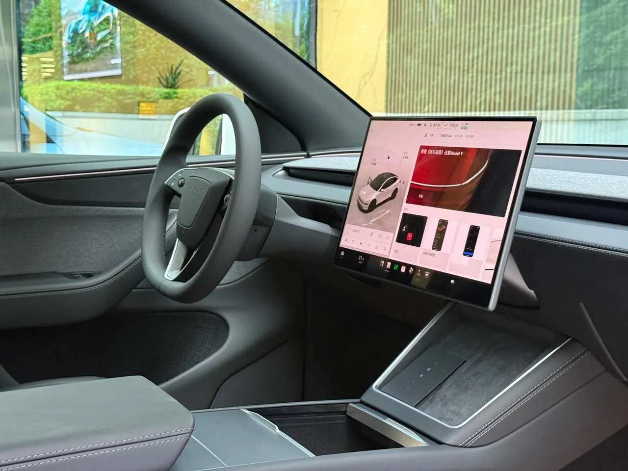 Tesla 2026 Model Y Rear-Wheel-Drive Automatic 19