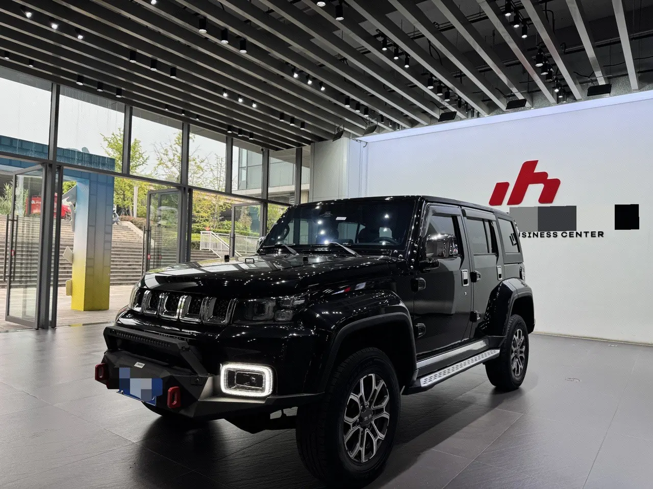 Open image lightbox: Beijing 2020 BJ40 2.0T 4-wheel drive city hunter version chivalrous automatic gear
