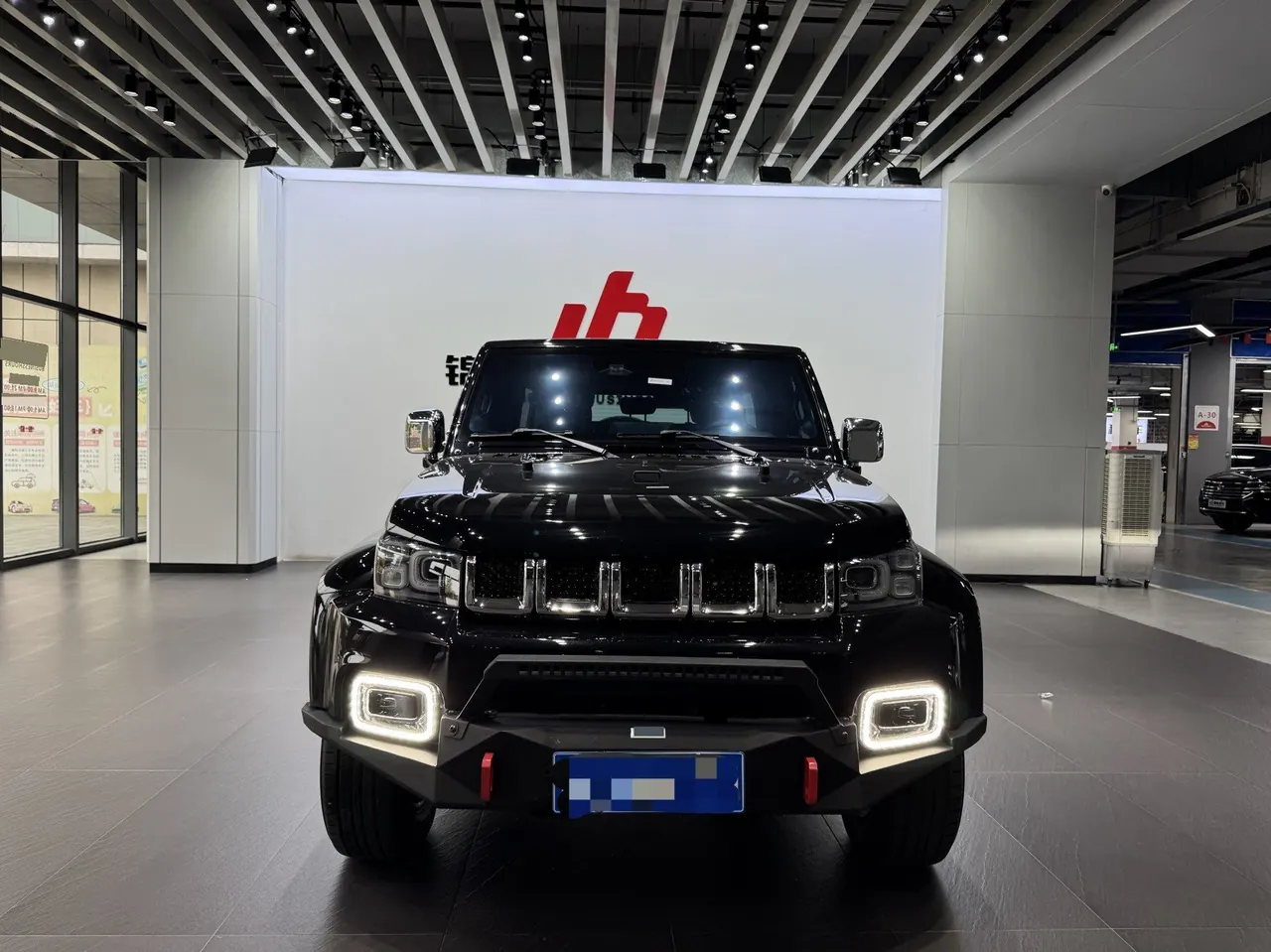 Beijing 2020 BJ40 2.0T 4-wheel drive city hunter version chivalrous automatic gear 2