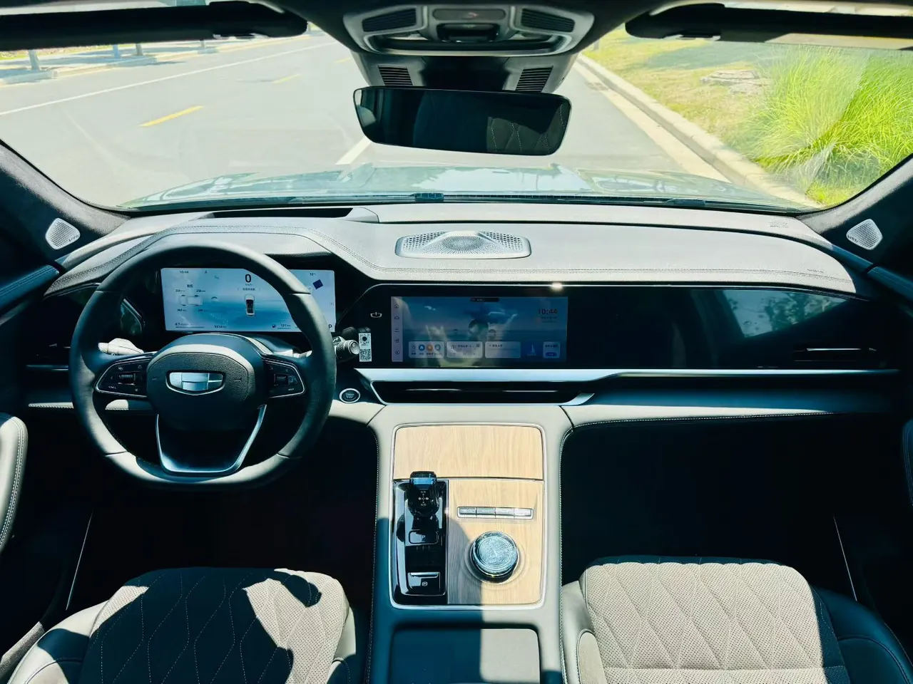 Geely 2025 XingyueL (Monjaro) 2.0TD Oriental Yao Star-Gazing Edition Automatic Transmission 5