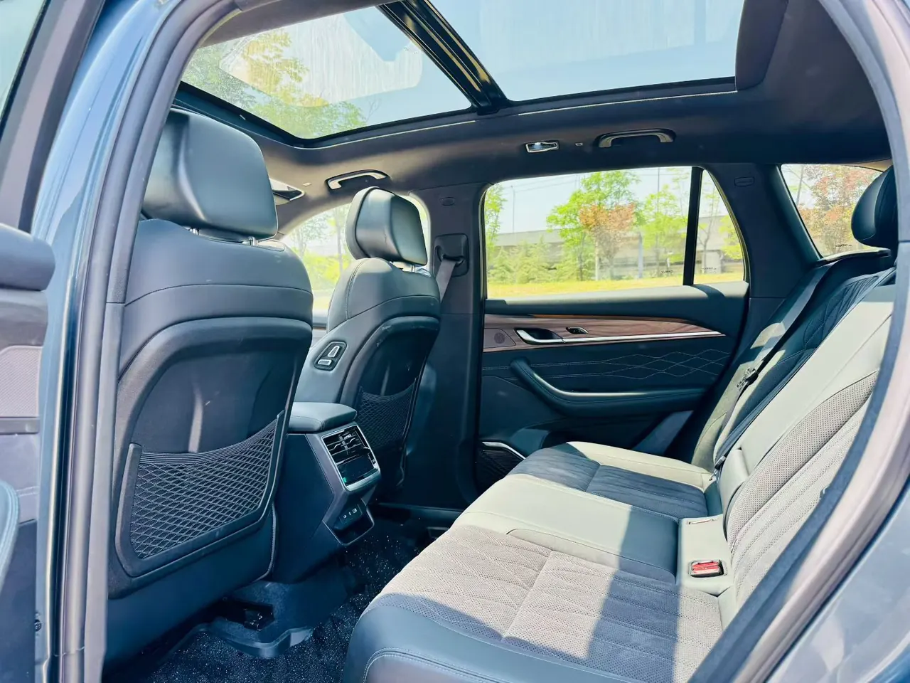 Geely 2025 XingyueL (Monjaro) 2.0TD Oriental Yao Star-Gazing Edition Automatic Transmission 6