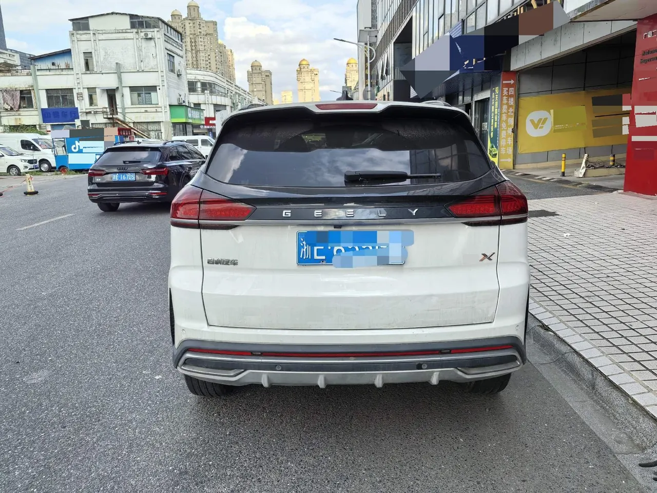 Geely 2022 Boyue X 1.8TD Zhizun Automatic Gear 6