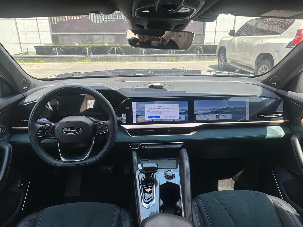 Geely 2021 XingyueL (Monjaro) 2.0TD EVO Two-Drive Comfortable Automatic Gear 4
