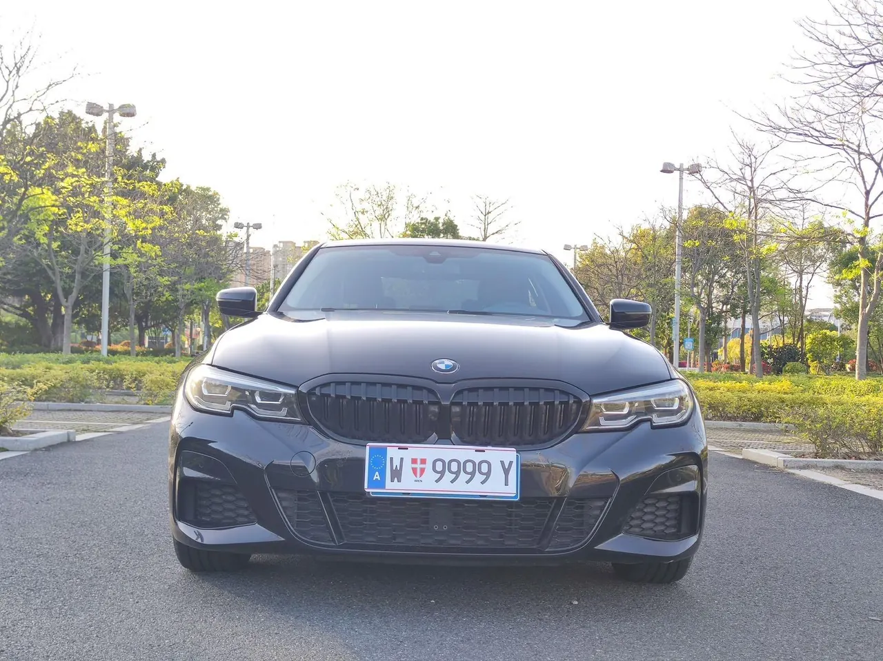 BMW 3 Series 2022 325Li 2.0T M Sports Obsidian Night Kit (Changed) Automatic Gear 2