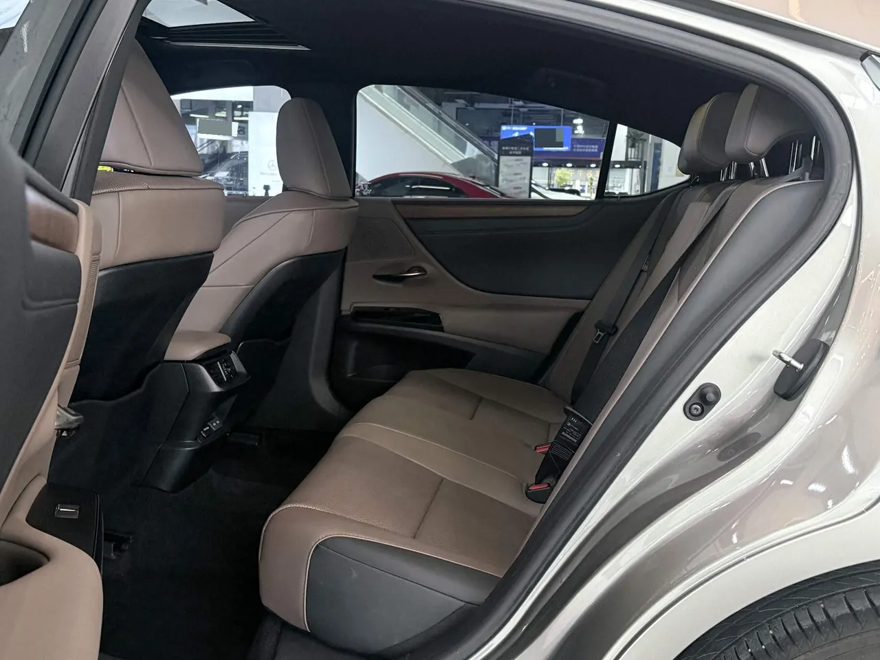 Lexus ES (Imported) 2023 ES200 2.0 Stepless Deluxe Edition Automatic Gear 8