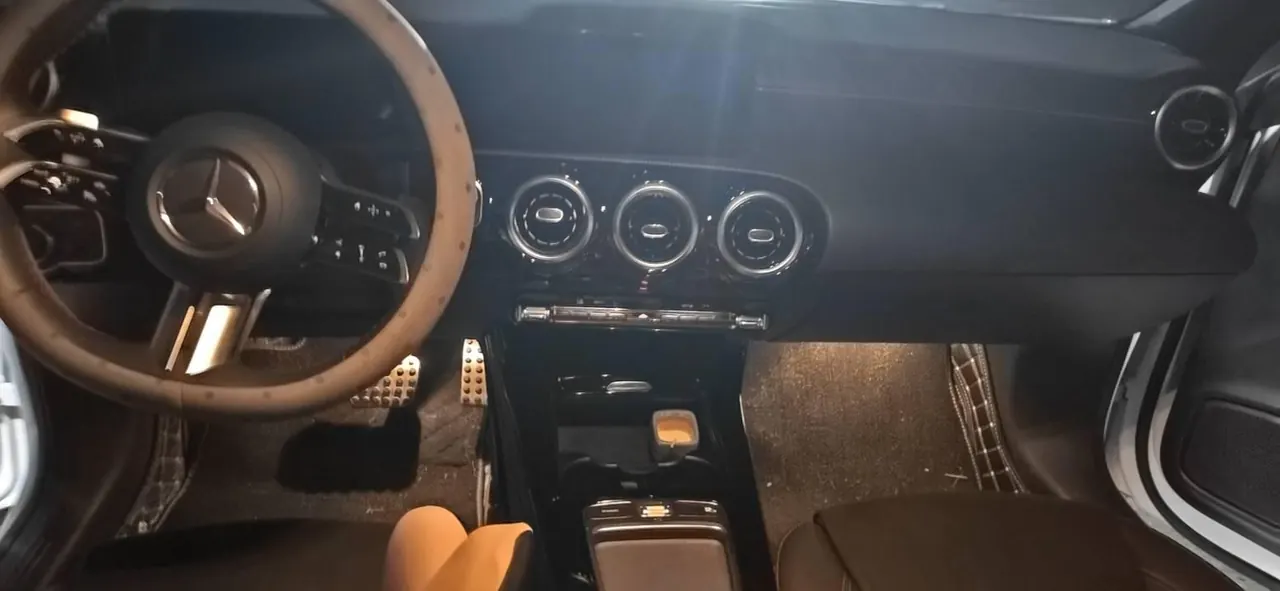 Mercedes Benz CLA (Imported) 2025 CLA 200 1.3T Automatic 5