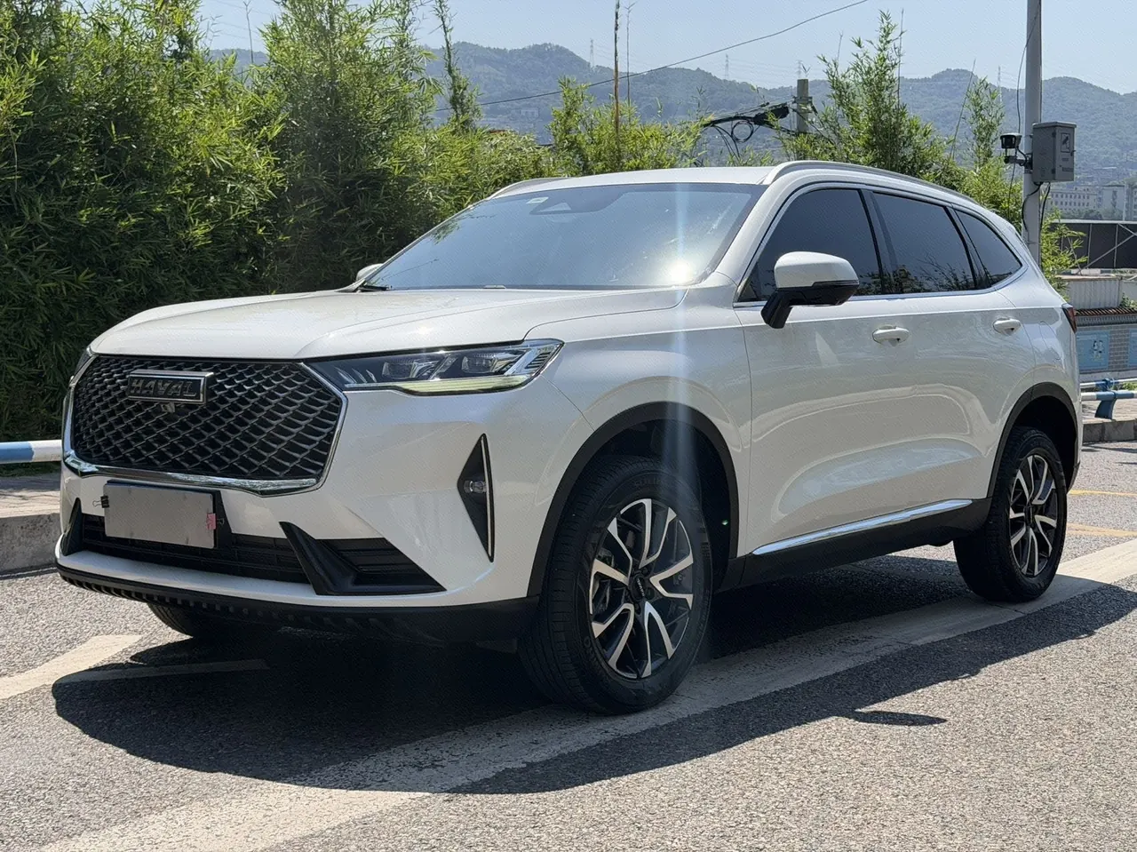 Open image lightbox: Haval 2022 H6 1.5T Two-Drive Max Automatic