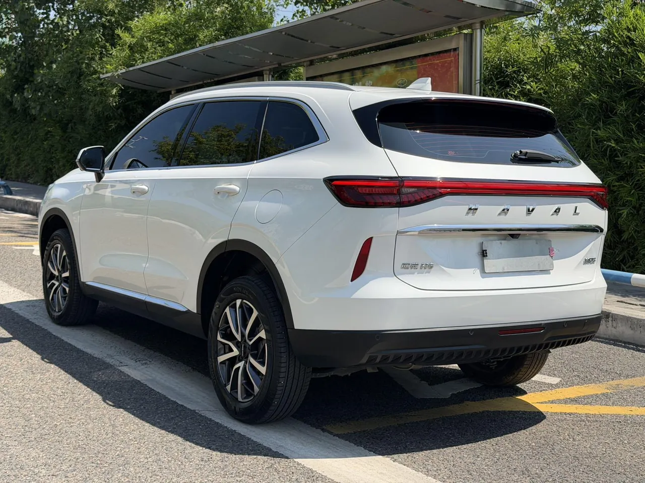Haval 2022 H6 1.5T Two-Drive Max Automatic 24