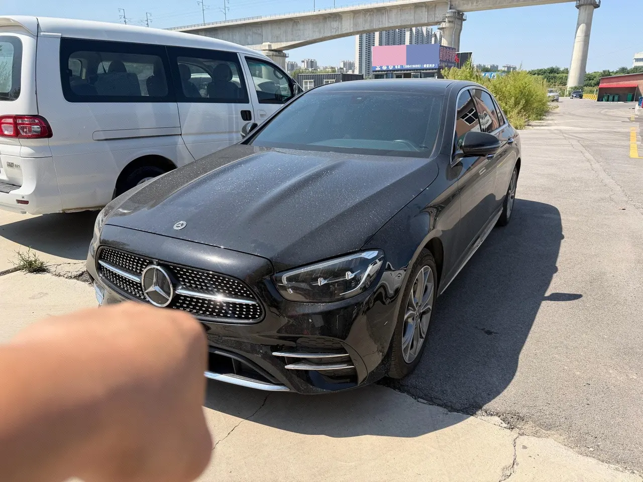 Open image lightbox: Mercedes Benz E-Class 2022 E 300 L 2.0T Sports Luxury (Change 2) Automatic Gear