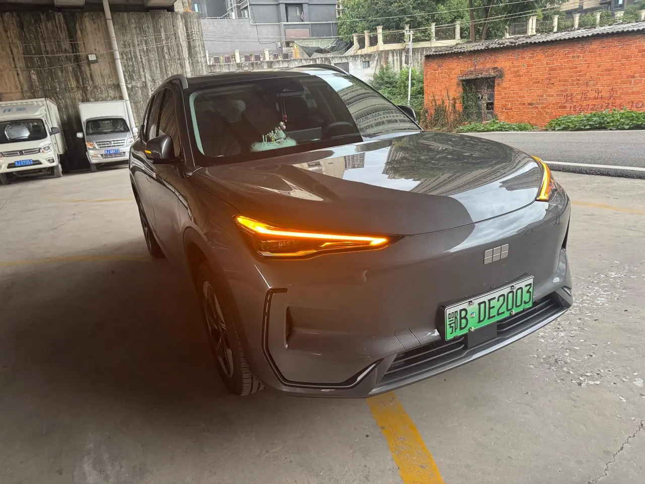 Geely Galaxy 2026 E 5 610km Discovery Edition Automatic Gear 2