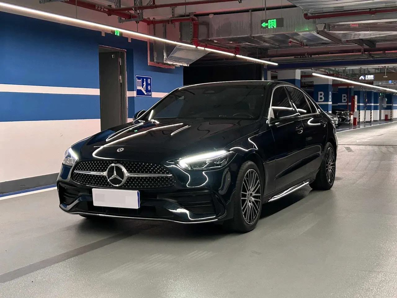 打开图片灯箱:Mercedes Benz Class C 2022 C 260 L 48V 1.5T Sports Edition (Modified) Automatic Gear
