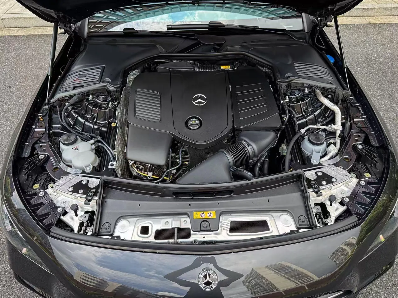 Mercedes Benz CLE (Imported) 2025 CLE 260 Cabriolet 48V 2.0T Automatic 3