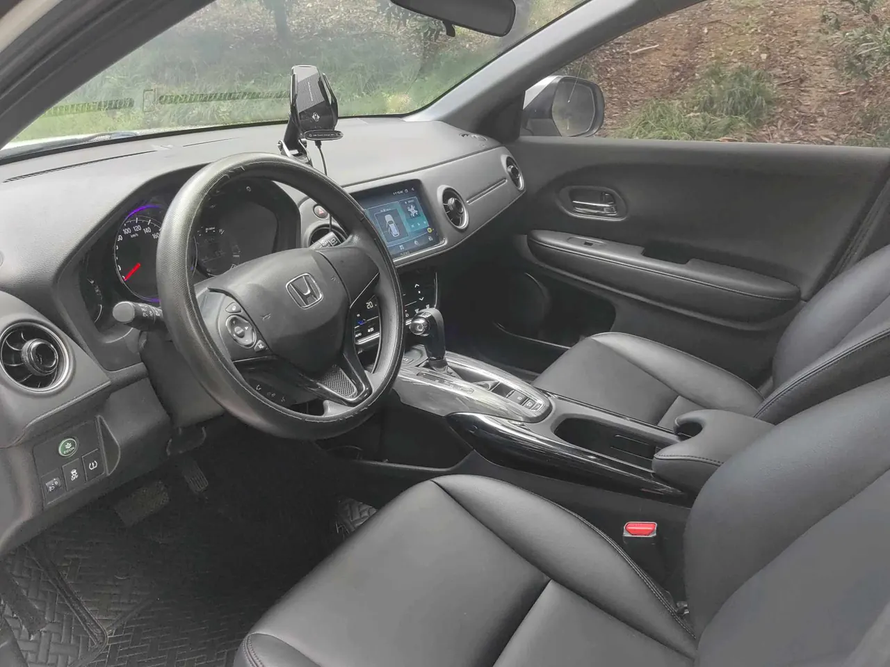 Honda 2021 XR-V 1.5T Stepless 220TURBO Comfort Edition Automatic Gear 9