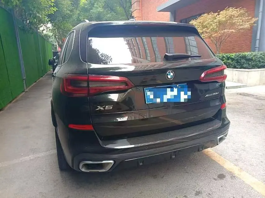BMW 2022 X5 xDrive30Li 2.0T M sports suit automatic gear 3