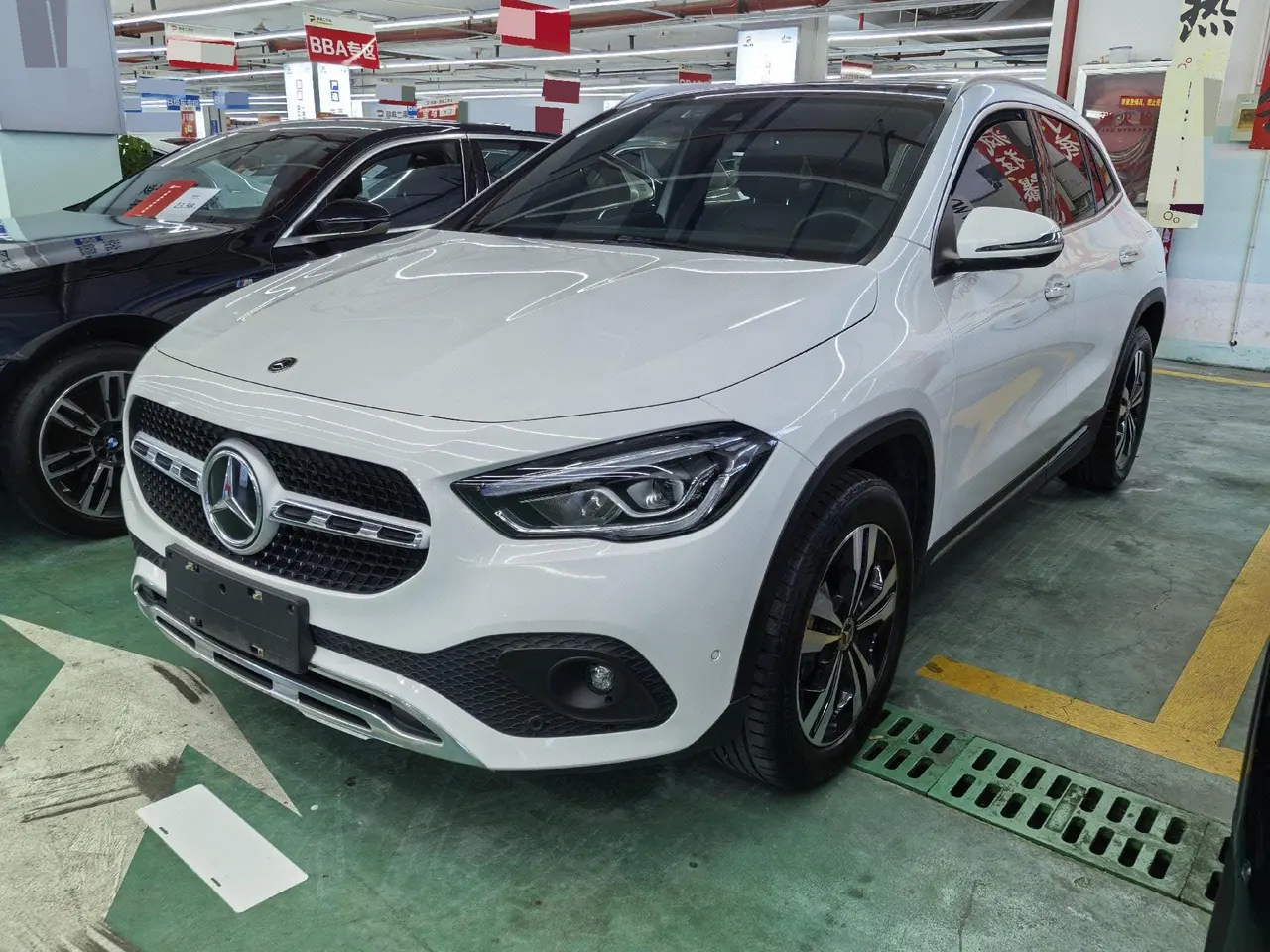 Mercedes Benz 2022 GLA 200 1.3T (modified) automatic gear - View 1