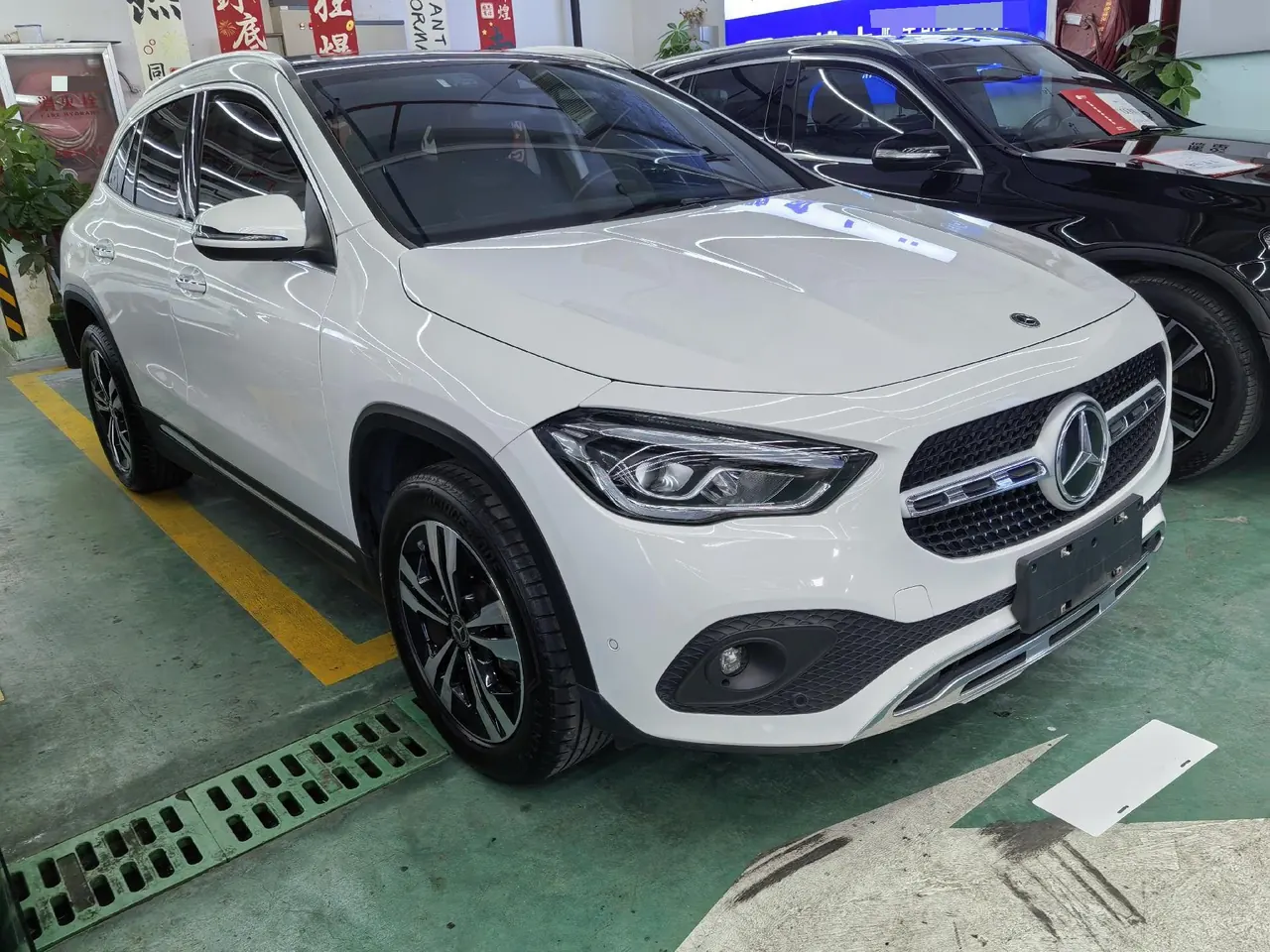 Mercedes Benz 2022 GLA 200 1.3T (modified) automatic gear 3