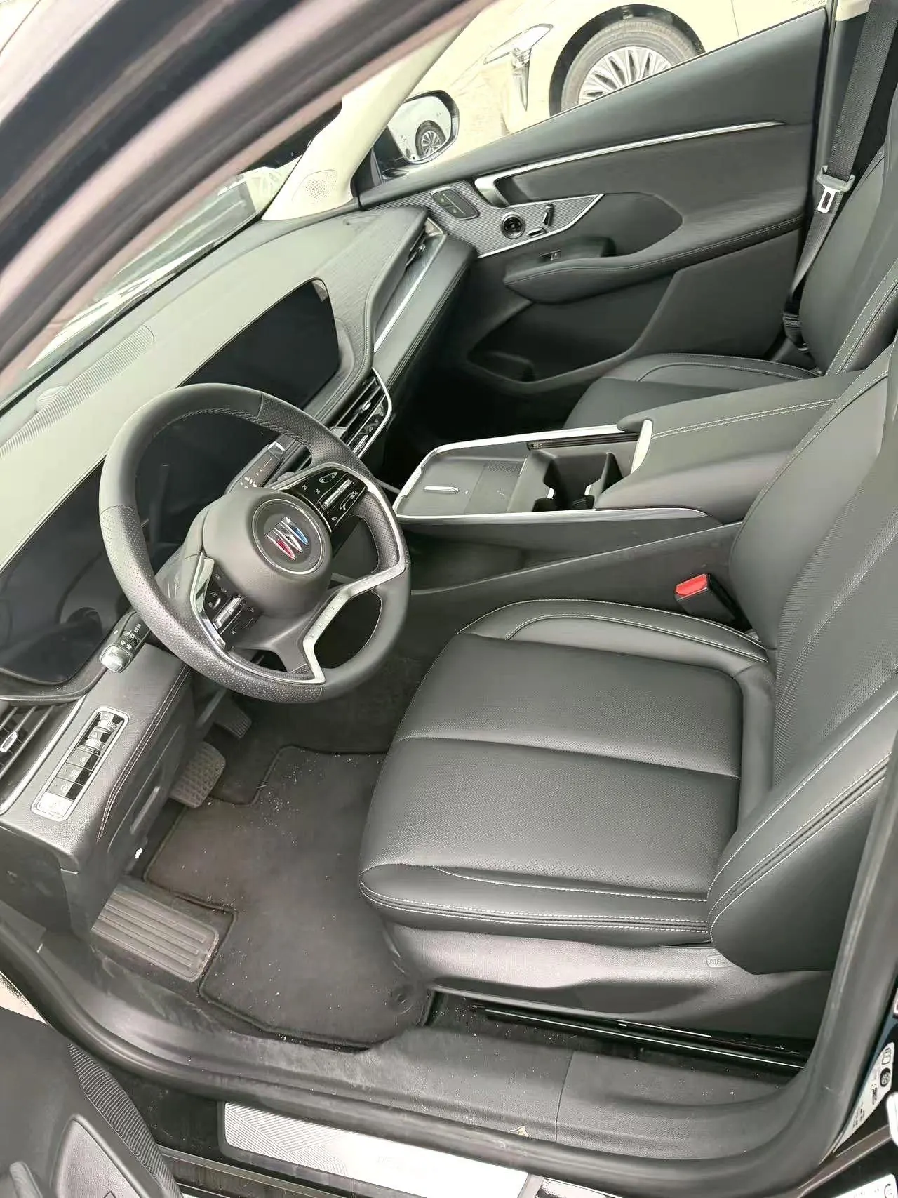 Buick 2025 LaCrosse 2.0T 28T Platinum Edition, automatic transmission 4