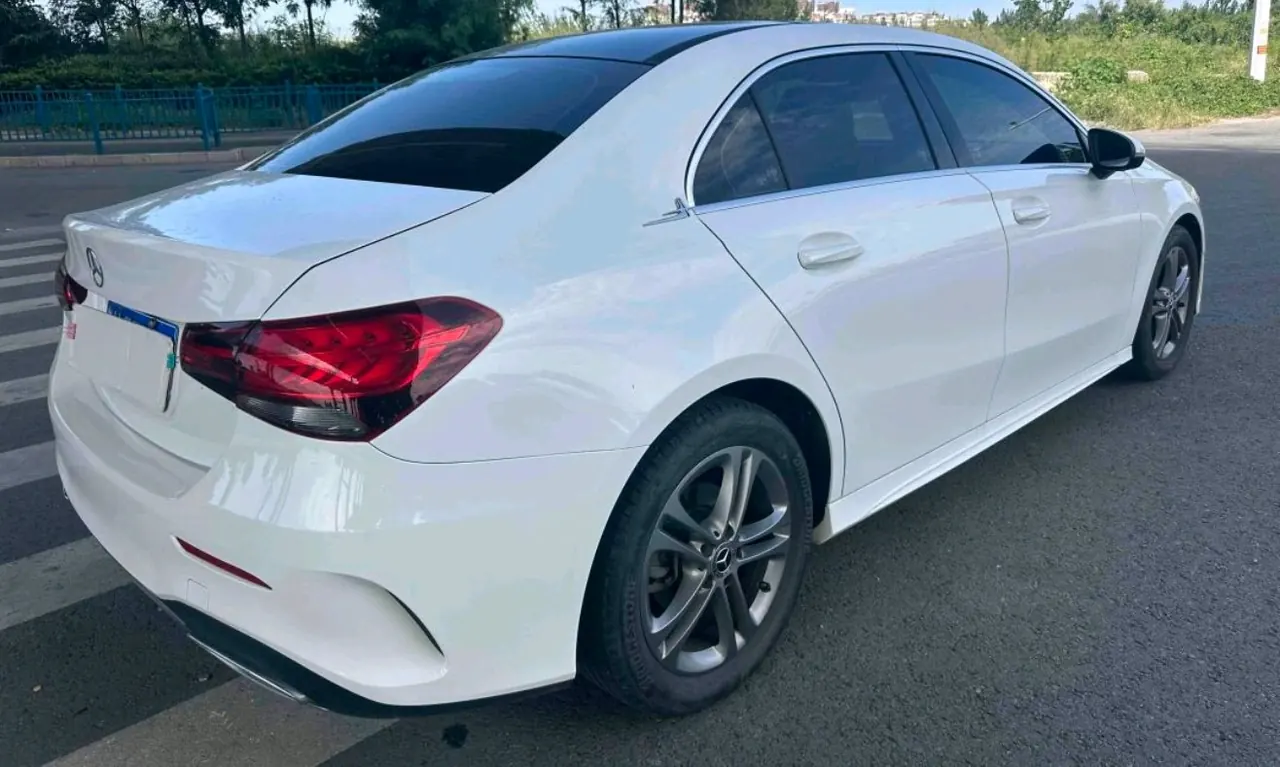 Mercedes Benz Class A 2022 A 180 L 1.3T Sports Automatic 5