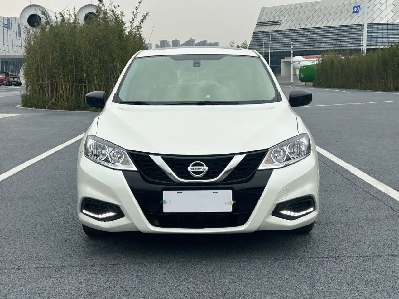 Nissan 2021 Tiida 1.6 Stepless Cool Edition Automatic Gear 2