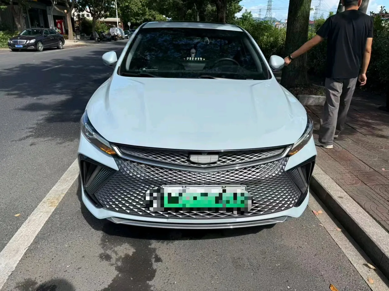 Geely 2022 emgrand l thor Hi · P 1.5TD Pro Super automatic gear 2