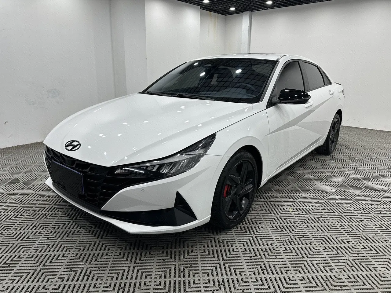 Open image lightbox: Hyundai 2022 Elantra-Sanxiang 1.5 Stepless 20th Anniversary Automatic Gear