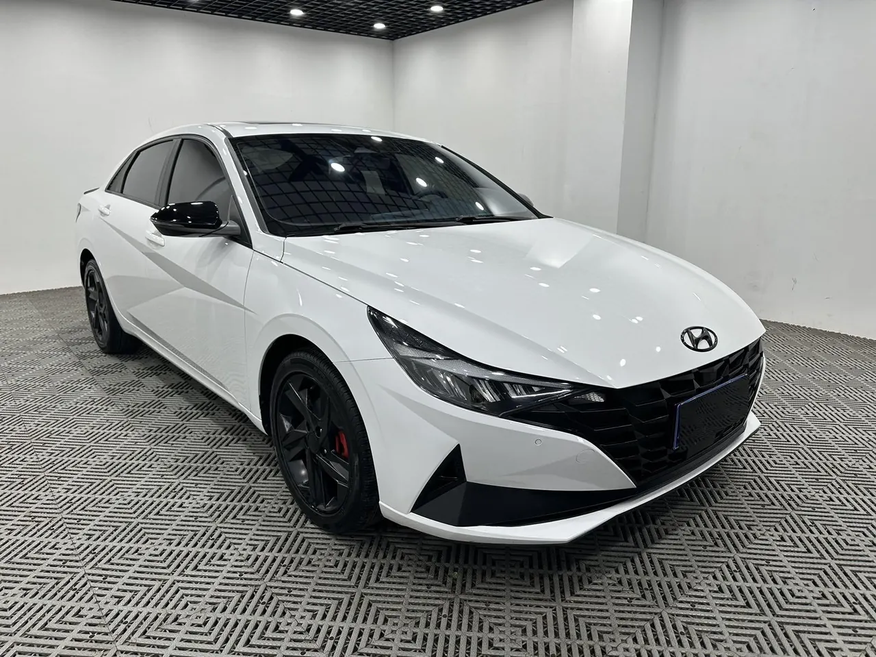 Hyundai 2022 Elantra-Sanxiang 1.5 Stepless 20th Anniversary Automatic Gear 2