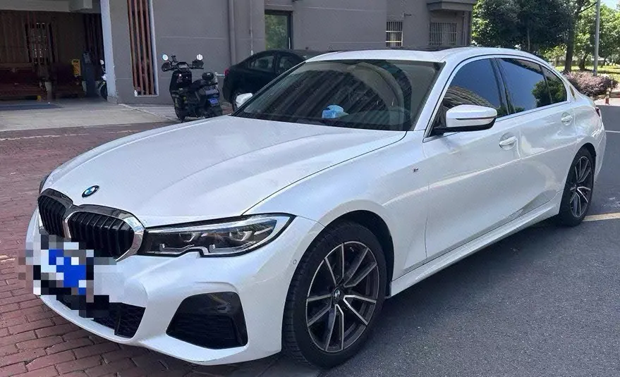 BMW 3 Series 2022 325Li 2.0T M Sports Suit Automatic Gear - View 1