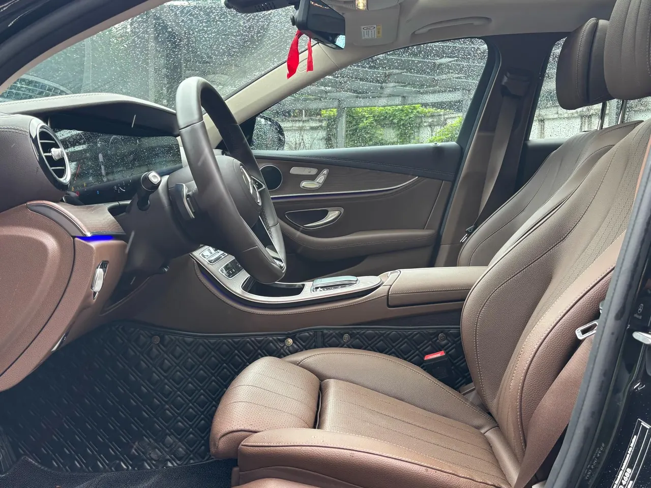Mercedes Benz E Class 2022 E 300 L 2.0T Fashion (Change 2) Automatic Gear 3