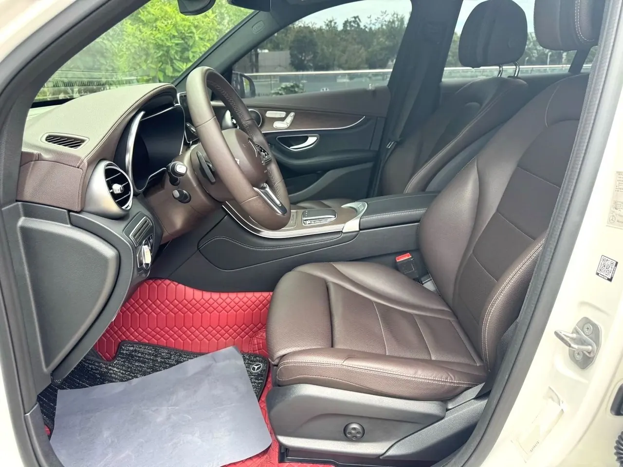 Mercedes Benz 2021 GLC 300 L 4MATIC 2.0T Dynamic Automatic 3