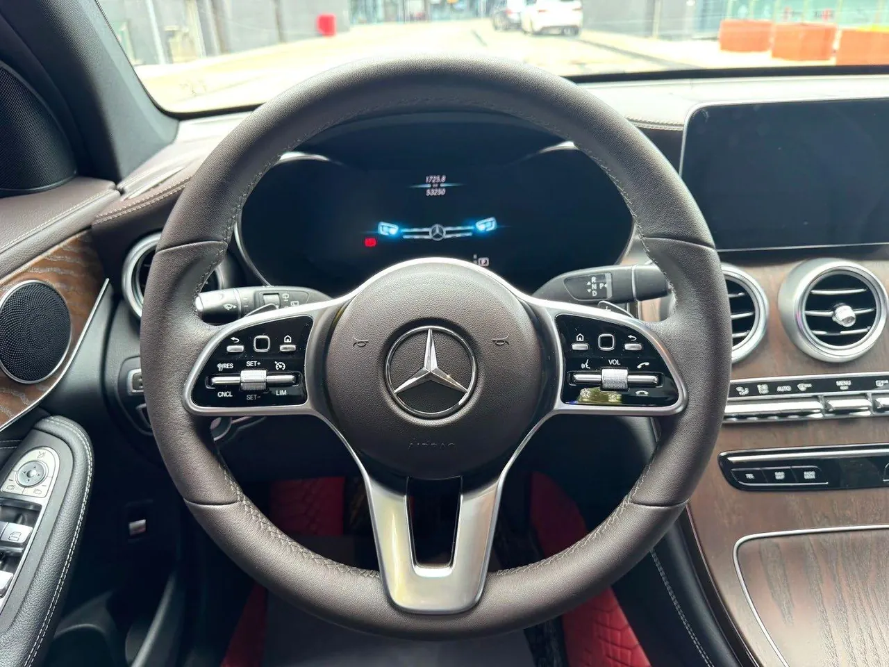 Mercedes Benz 2021 GLC 300 L 4MATIC 2.0T Dynamic Automatic 6