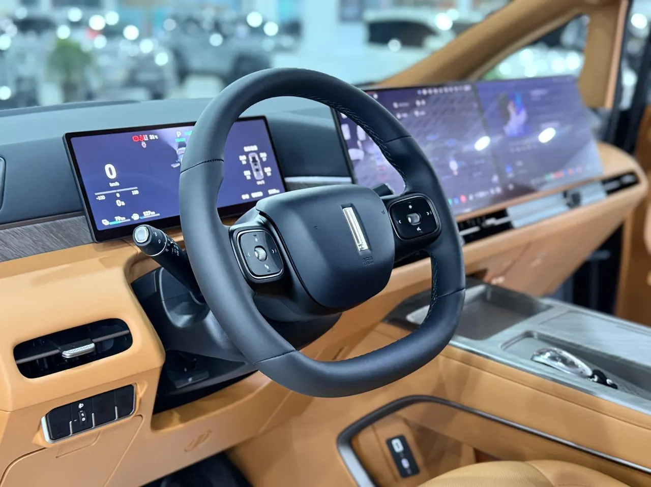 WEY 2025 VV7 Hi4 1.5T Four-Wheel-Drive Automatic Model 10