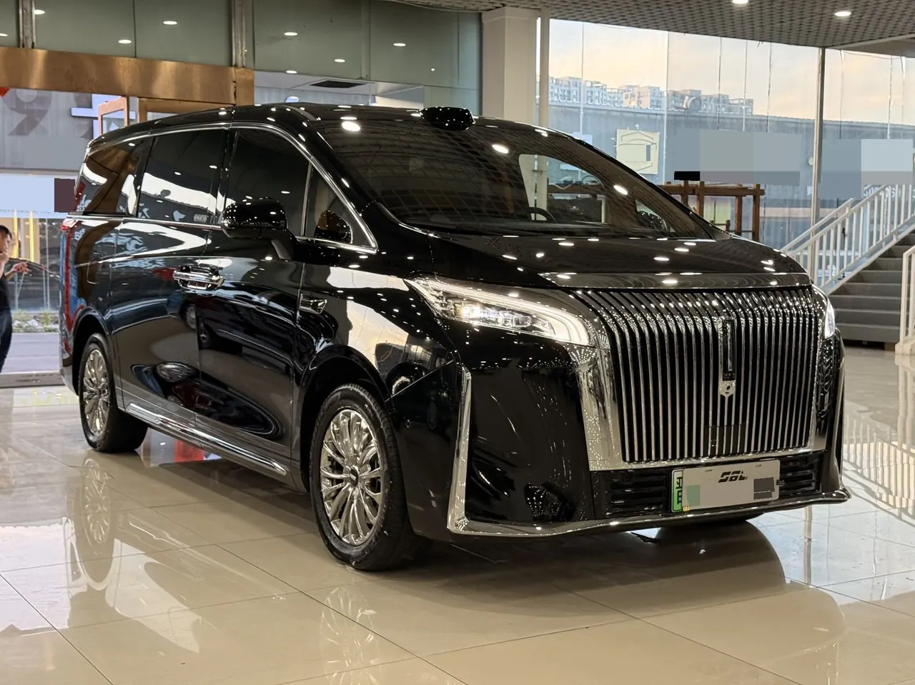 WEY 2025 VV7 Hi4 1.5T Four-Wheel-Drive Automatic Model 2
