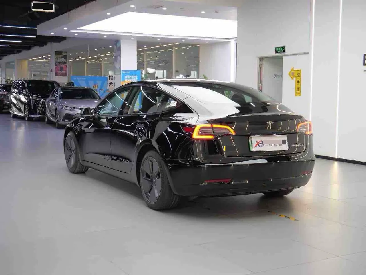 Tesla 2021 Model 3 Standard Endurance Rear Drive Upgraded Automatic Gear 2