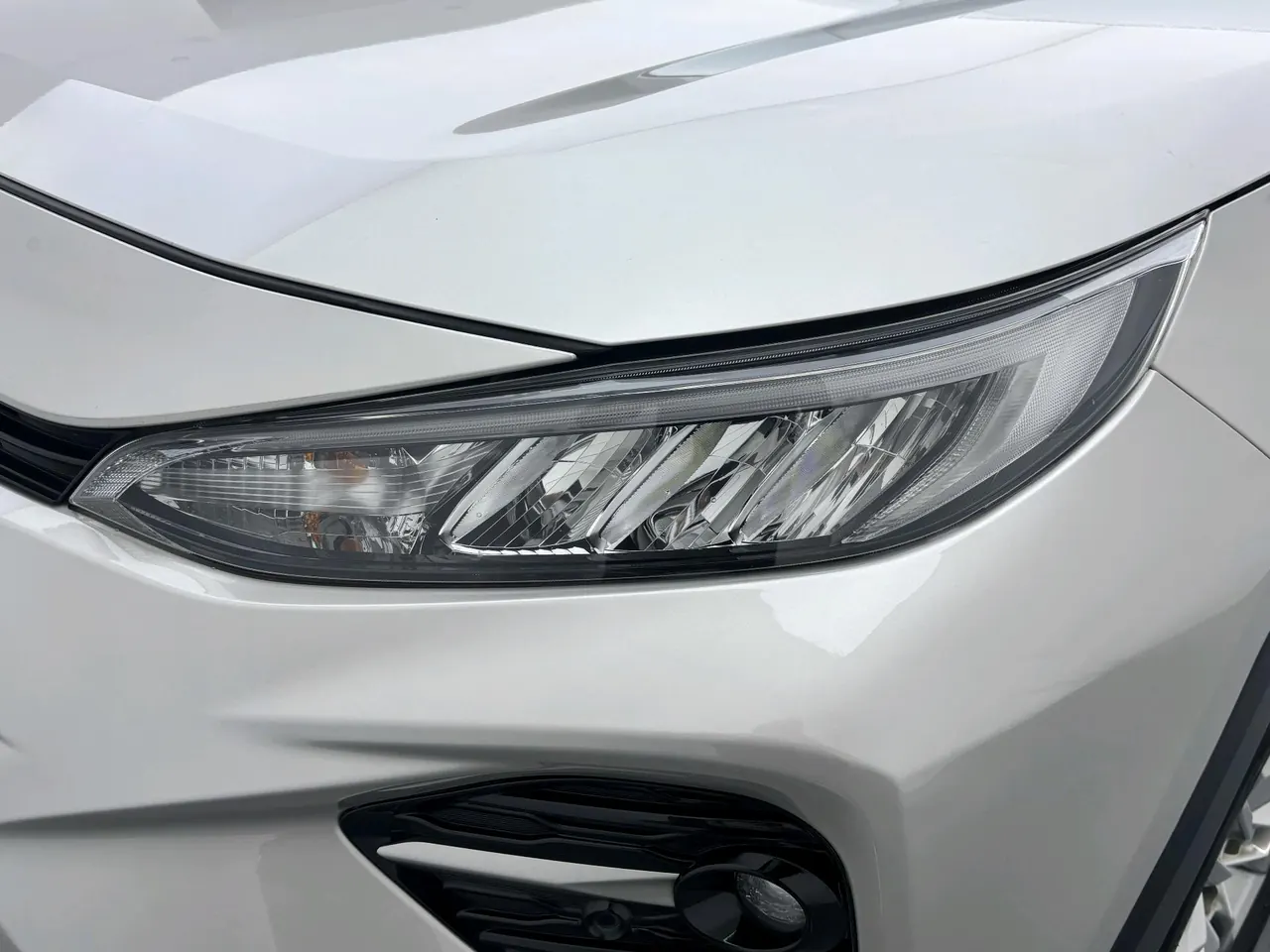 Toyota 2022 Willanda 2.0 Stepless Two-Drive Luxury PLUS Edition Automatic Gear 14