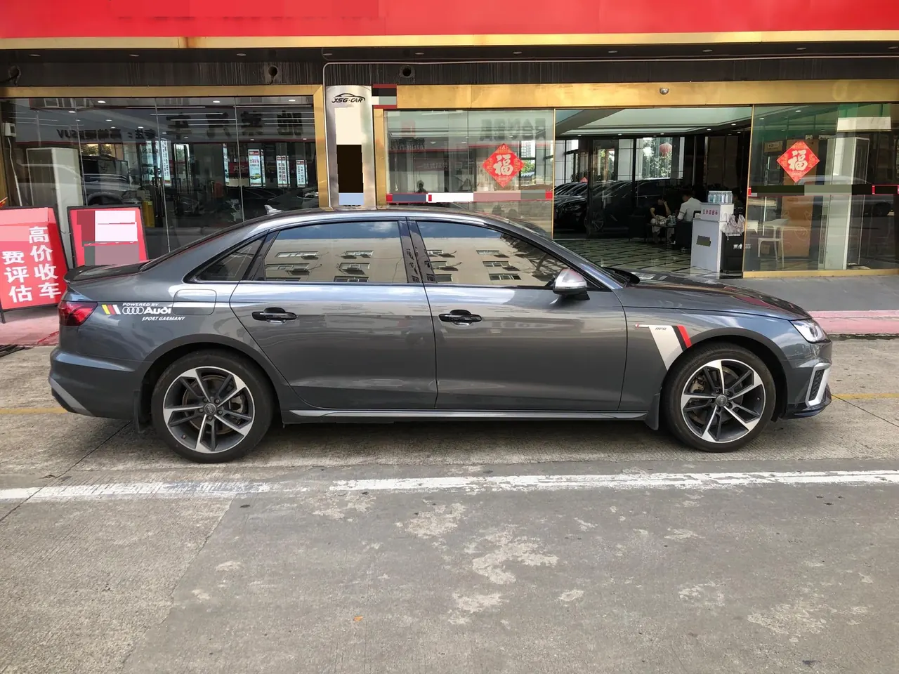 Audi 2022 A4L 2.0TFSI 40TFSI Fashion Dynamic Automatic 8