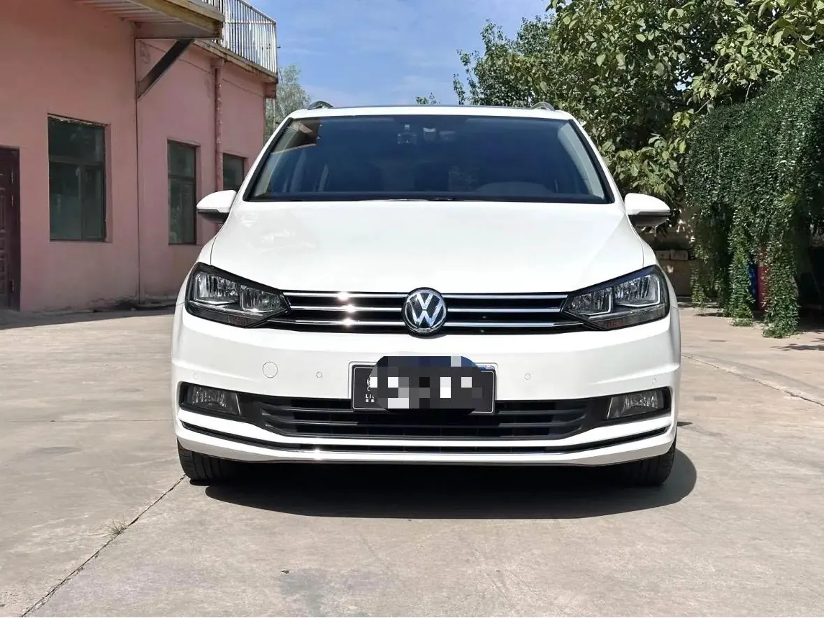 Volkswagen 2021 Touran L 1.4TSI 280TSI Comfort Edition 7-seat automatic gear 2