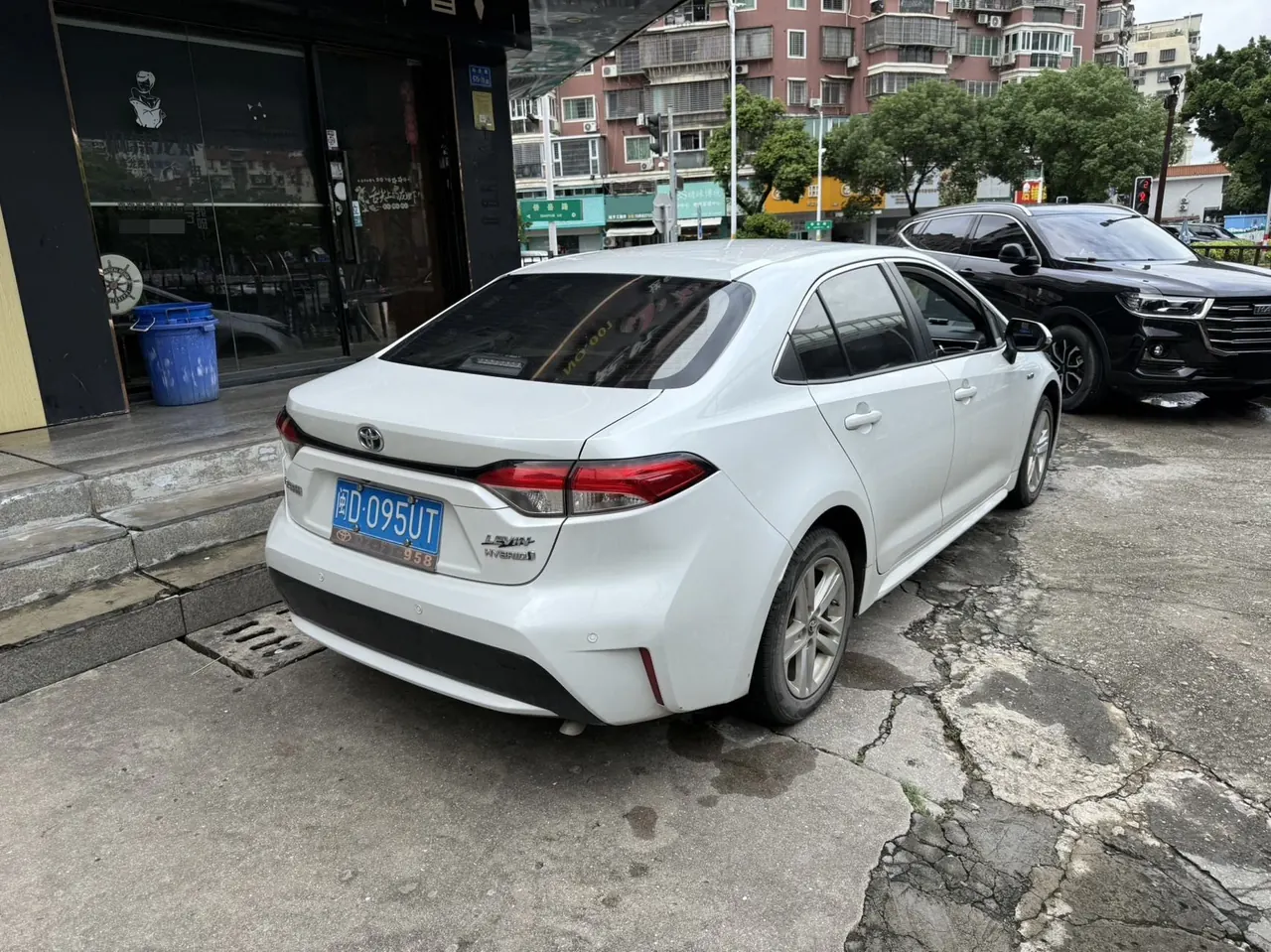 Toyota 2022 Lei Ling Shuangqing 1.8H Stepless Deluxe Edition Automatic Gear 6